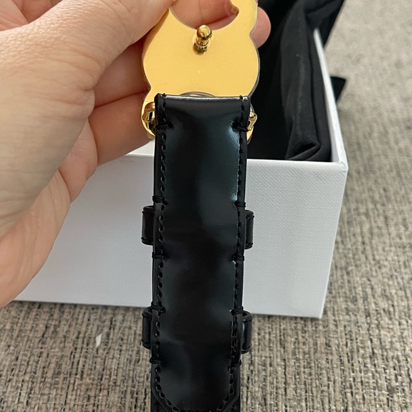 Celine triomphe belt size 75 - Picture 5 of 7